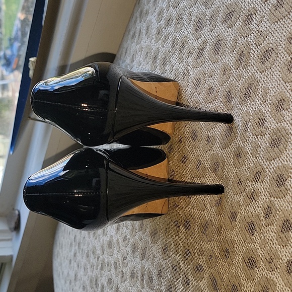 Black patent leather pumps - Picture 3 of 4